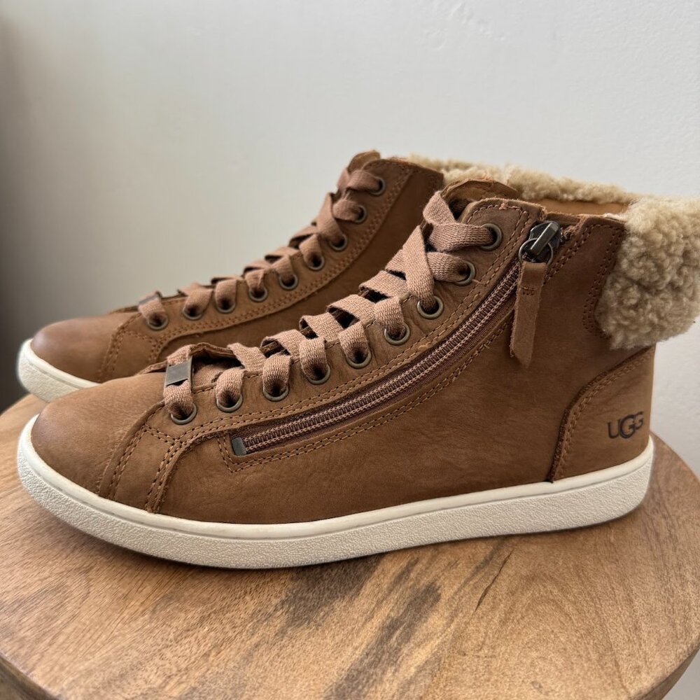 UGG Olive High Top Sneaker Leather Shearling Zip Lace Casual Women Boot 8.5 - Picture 9 of 11